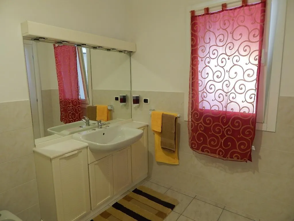 B&B Corte Bolandina Taglio di Po 3*,